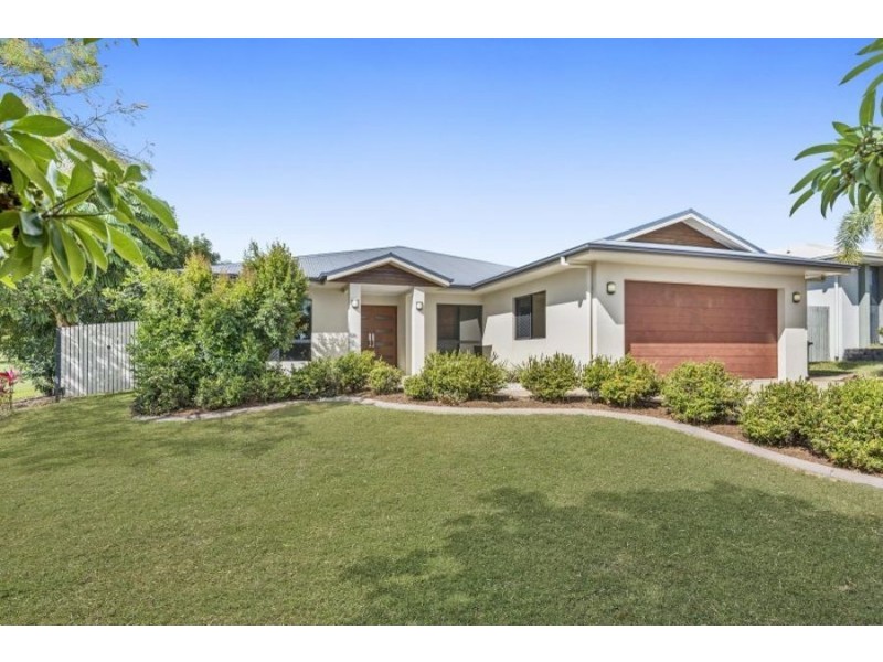 9 Keswick Street, Bushland Beach QLD 4818