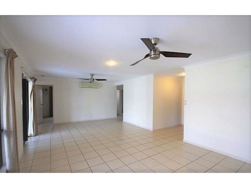 95 Woodwark Drive, Bushland Beach QLD 4818