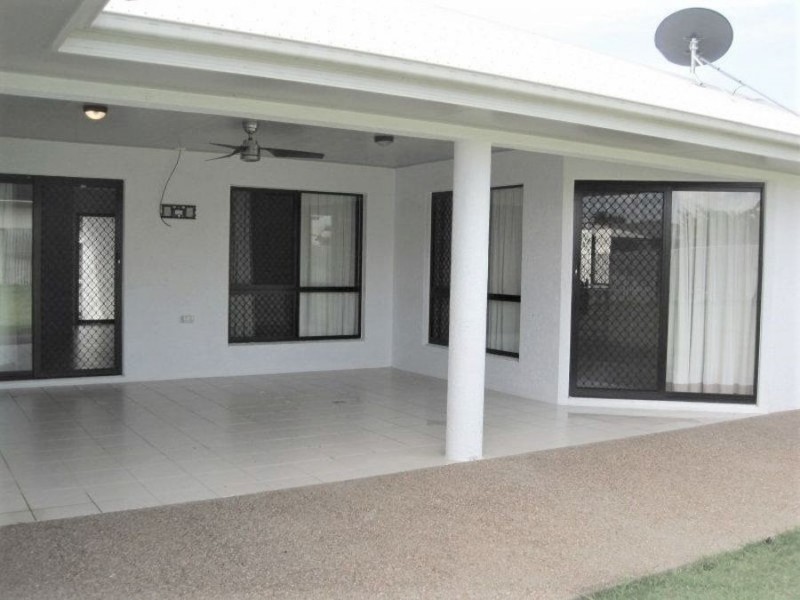 95 Woodwark Drive, Bushland Beach QLD 4818