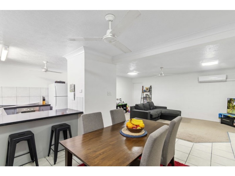 3/34 Cheyne Street, Pimlico QLD 4812