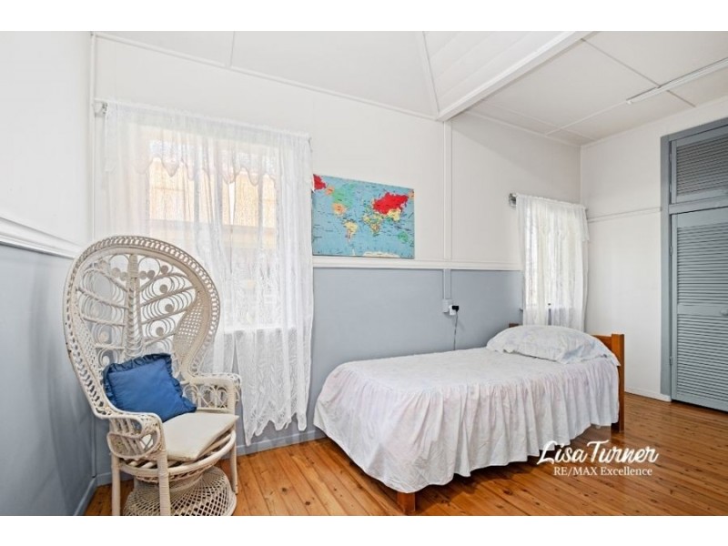 38 Sixth Street, South Townsville QLD 4810