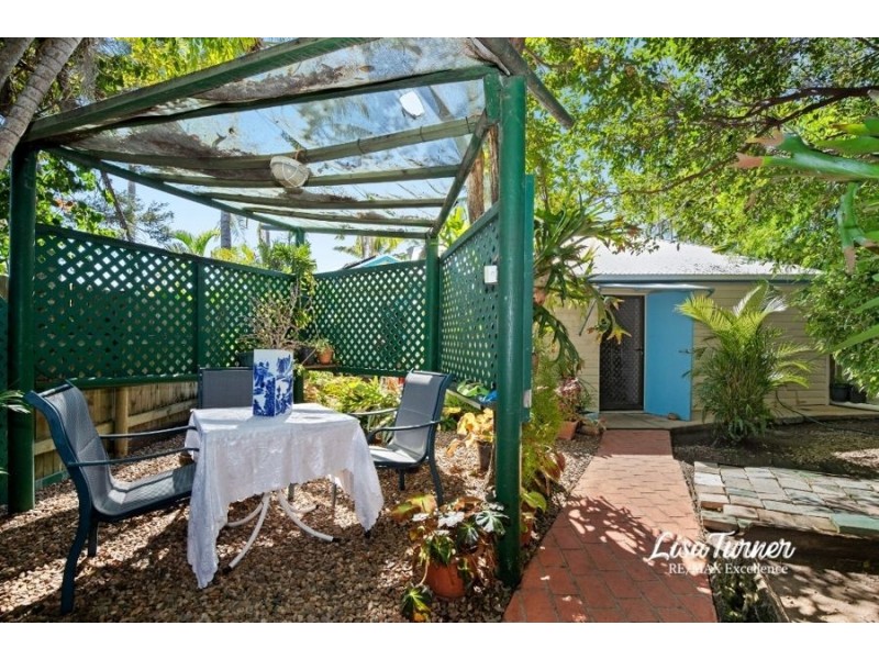 38 Sixth Street, South Townsville QLD 4810