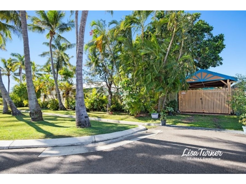 38 Sixth Street, South Townsville QLD 4810