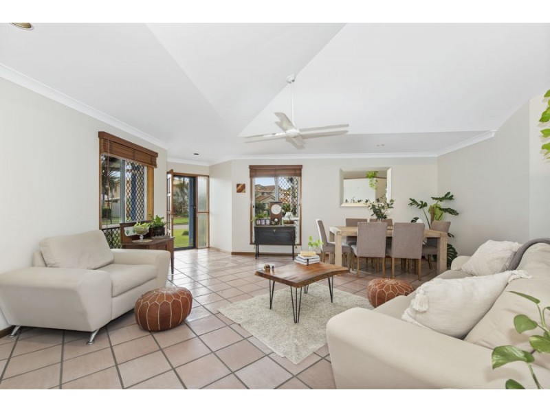 69 River Park Drive, Annandale QLD 4814