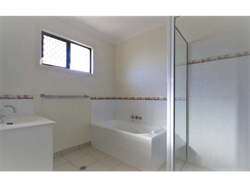 3 Henning Court, Bushland Beach QLD 4818