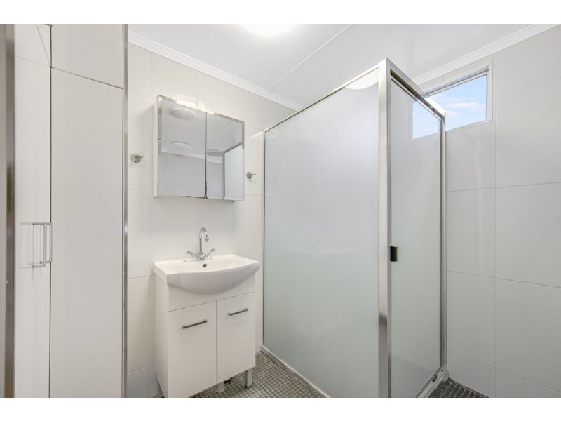 5 Etheridge Street, Mount Louisa QLD 4814