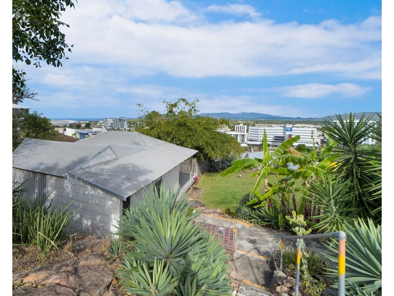 10 Willmett Street, Townsville City QLD 4810