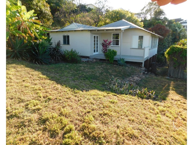 10 Willmett Street, Townsville City QLD 4810