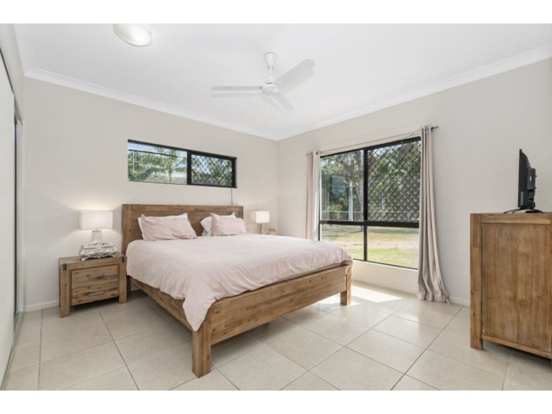 12 Brenton Circuit, Deeragun QLD 4818