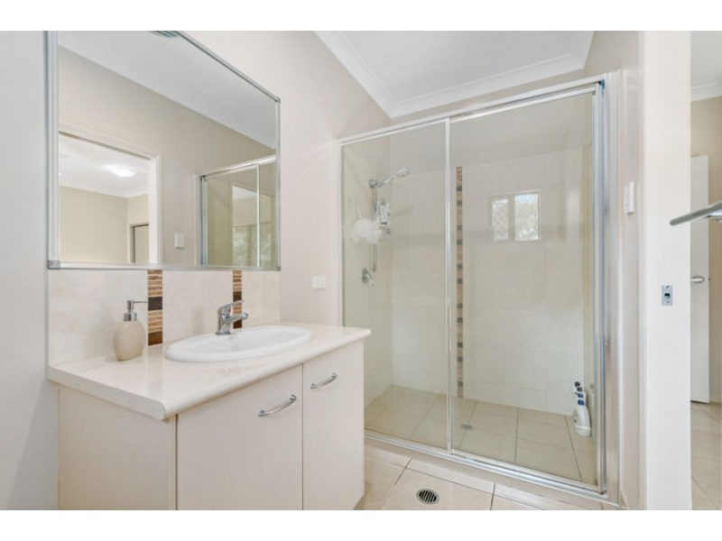 12 Brenton Circuit, Deeragun QLD 4818