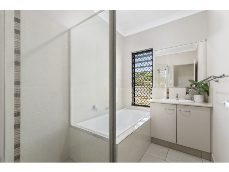 12 Brenton Circuit, Deeragun QLD 4818