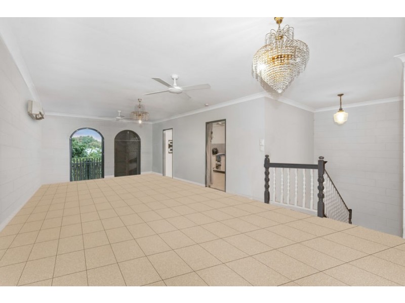 5 Hudson Street, Kirwan QLD 4817