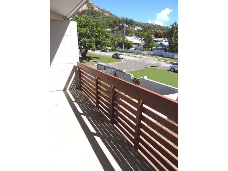 4/17 Kennedy Street, North Ward QLD 4810