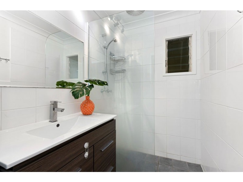 32 Fitzroy Street, Cranbrook QLD 4814