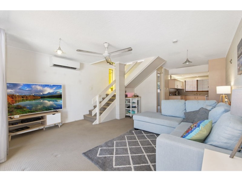 1/17 Kennedy Street, North Ward QLD 4810