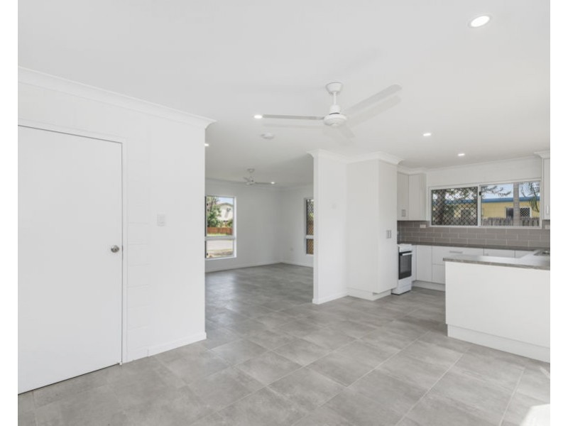 17 Naples Court, Kelso QLD 4815