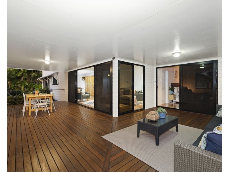 108 Albany Road (The Lakes), Pimlico QLD 4812