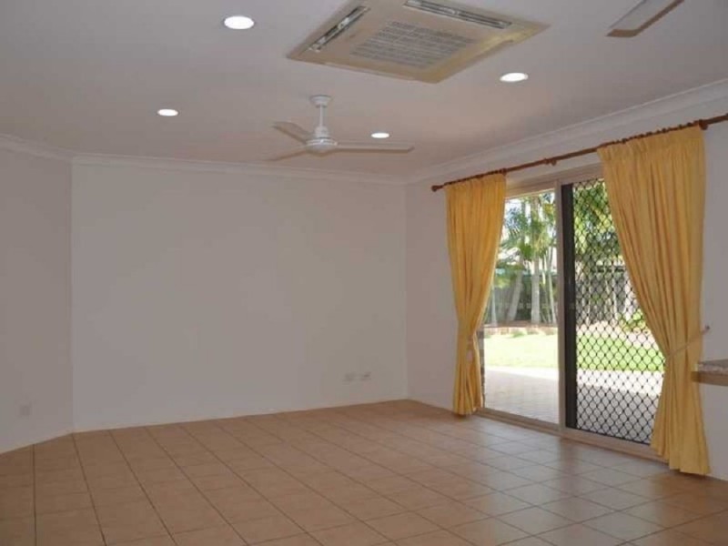 183 Greenwood Drive, Kirwan QLD 4817