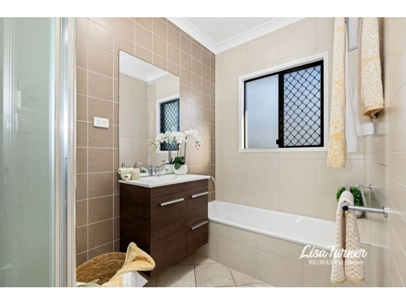 22 Petrie Way, Idalia QLD 4811