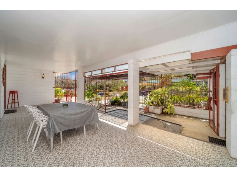 54 Paxton Street, North Ward QLD 4810