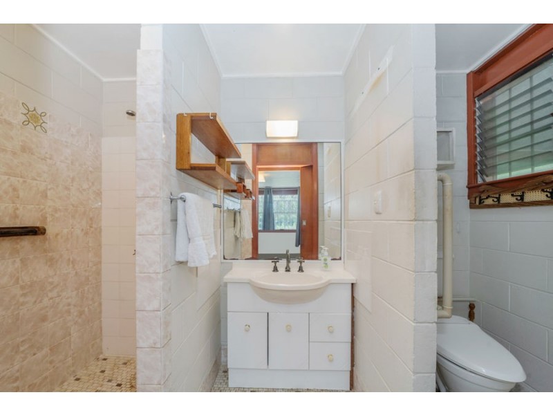 54 Paxton Street, North Ward QLD 4810