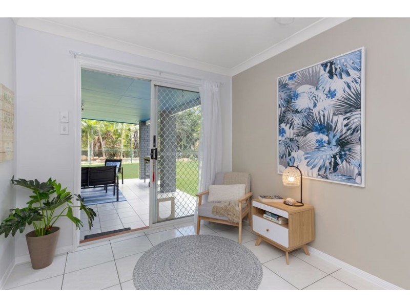 16 Joshua Crescent, Bushland Beach QLD 4818