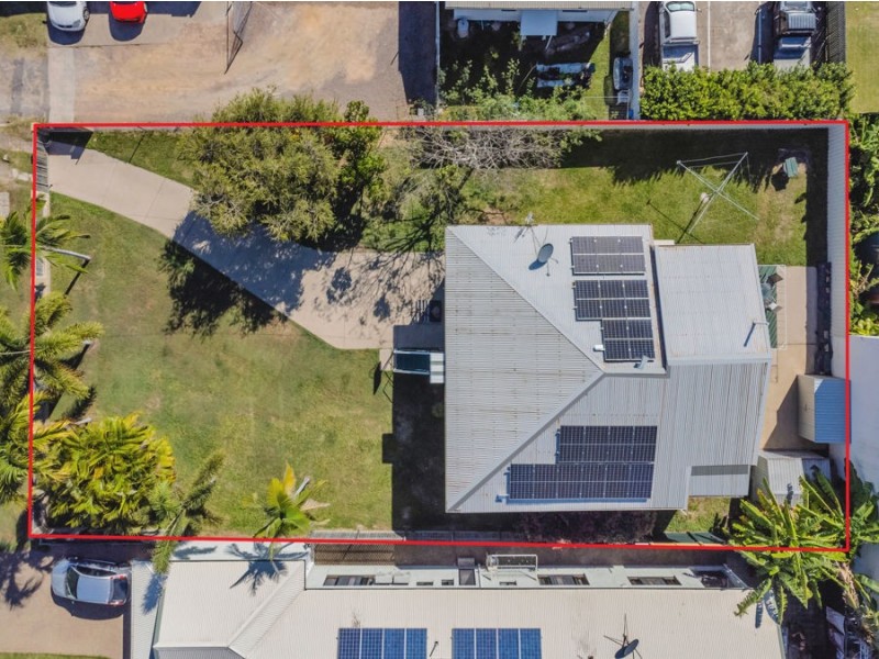 1 Seventh Street, Railway Estate QLD 4810