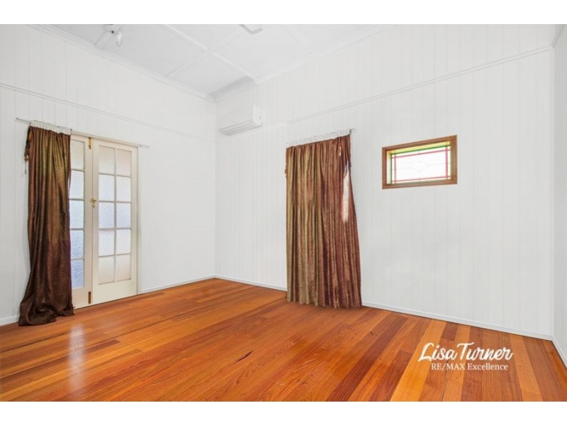 24 Gladstone Street, Pimlico QLD 4812