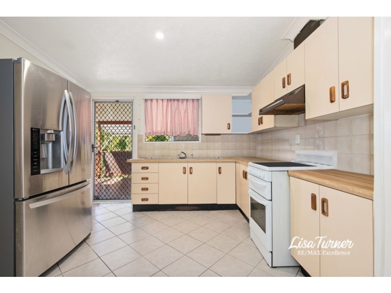 17 Daniels Street,, Vincent QLD 4814