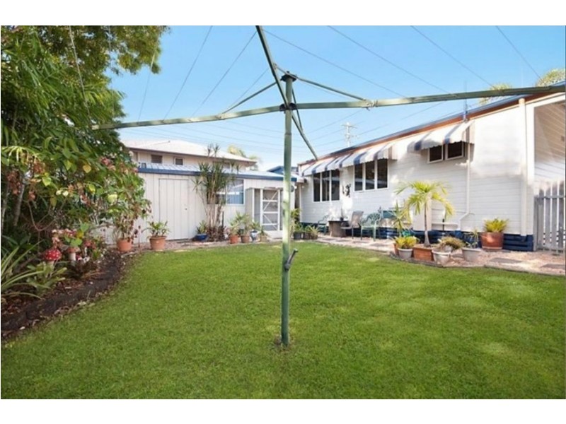 128 Queens Road, Hermit Park QLD 4812