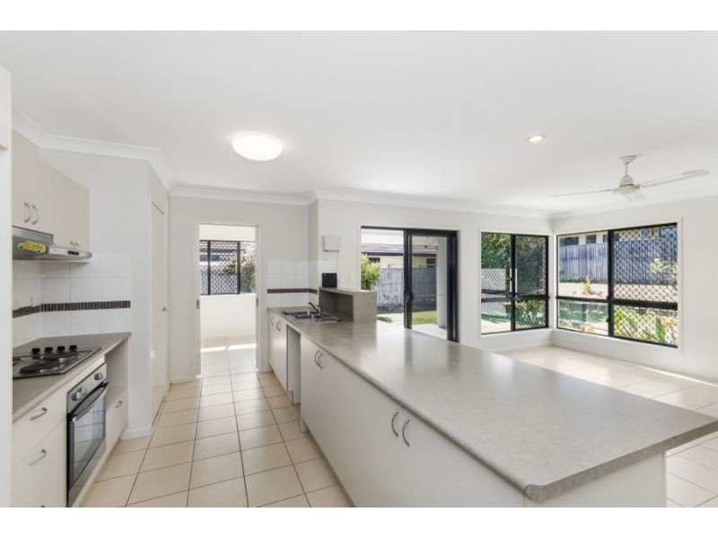 101 Woodwark Drive, Bushland Beach QLD 4818