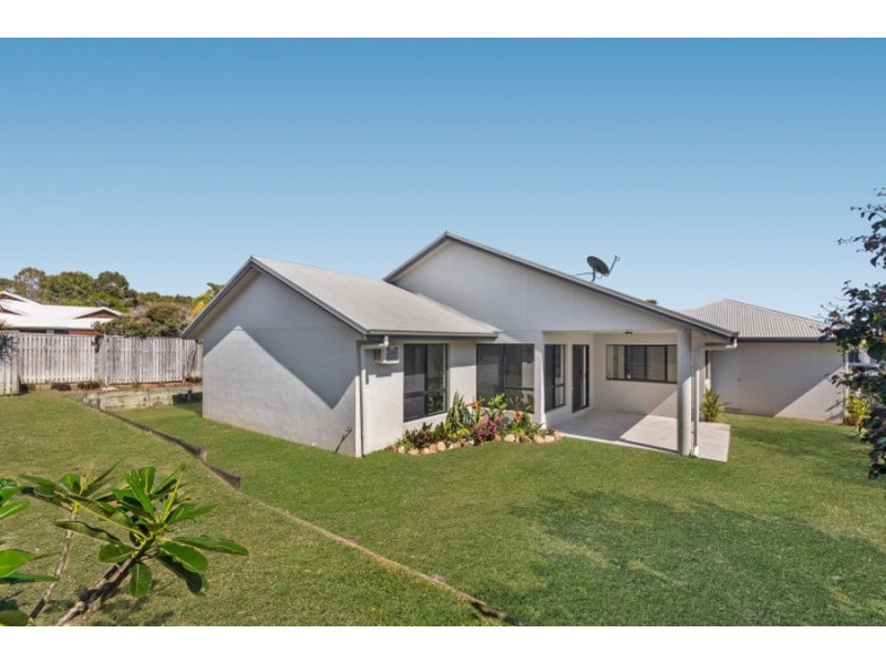 101 Woodwark Drive, Bushland Beach QLD 4818
