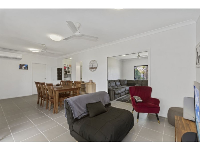 3 Littabella Place, Bushland Beach QLD 4818