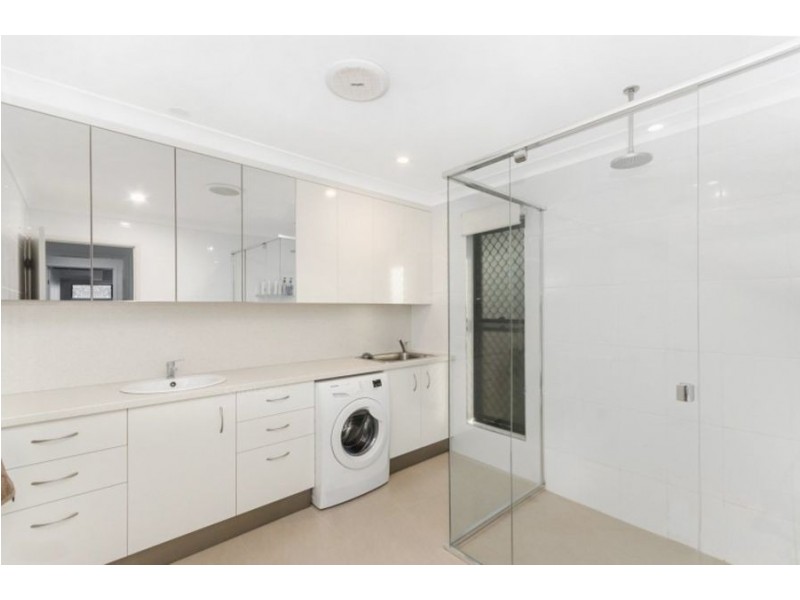 1 Bligh Street, Kirwan QLD 4817