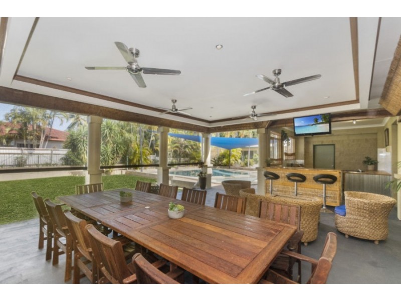 67 Marina Drive, Bushland Beach QLD 4818