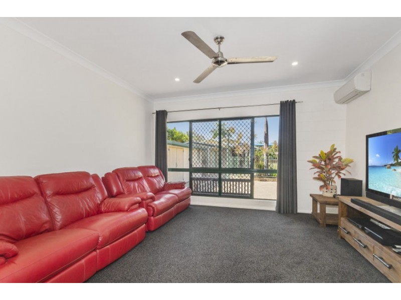 67 Marina Drive, Bushland Beach QLD 4818