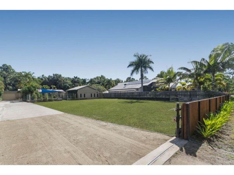 67 Marina Drive, Bushland Beach QLD 4818