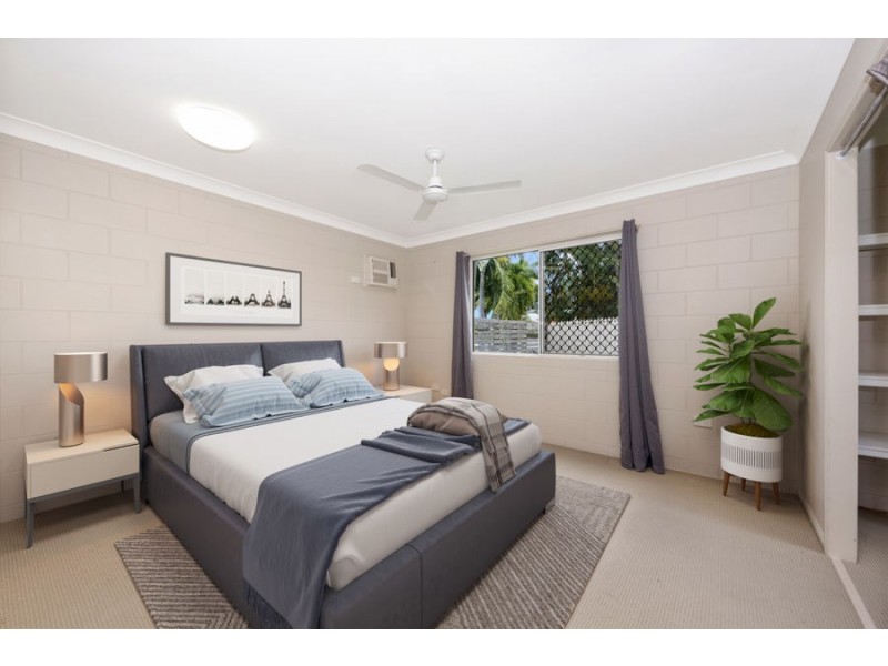 5 Hamish Avenue, Rasmussen QLD 4815