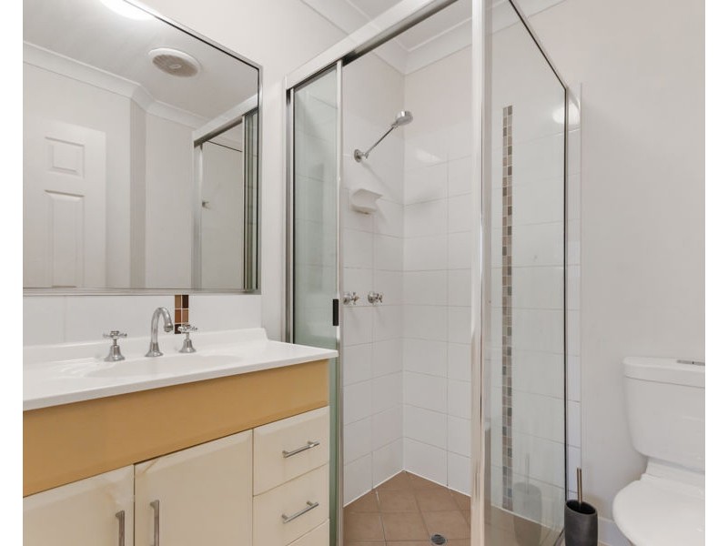 2/15 Chardonnay Drive, Condon QLD 4815