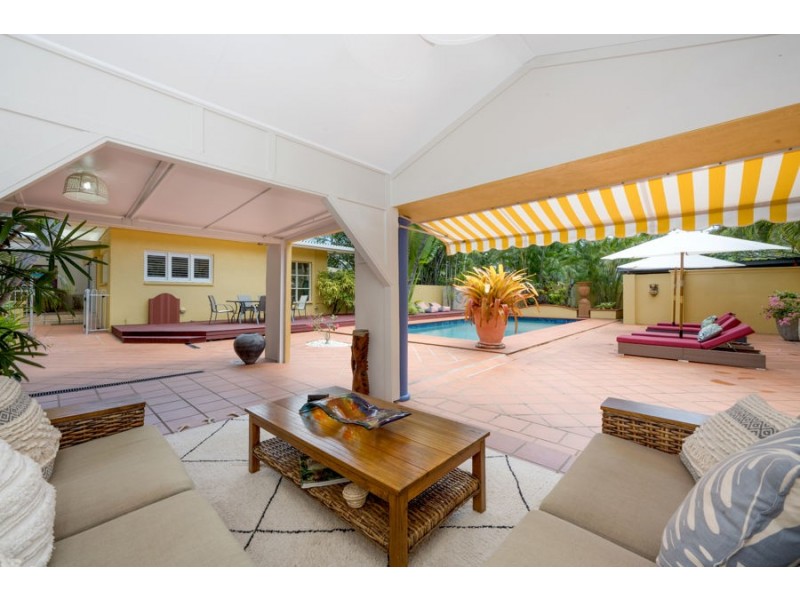 14 Yates Street, Nelly Bay QLD 4819