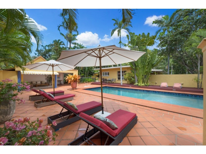 14 Yates Street, Nelly Bay QLD 4819