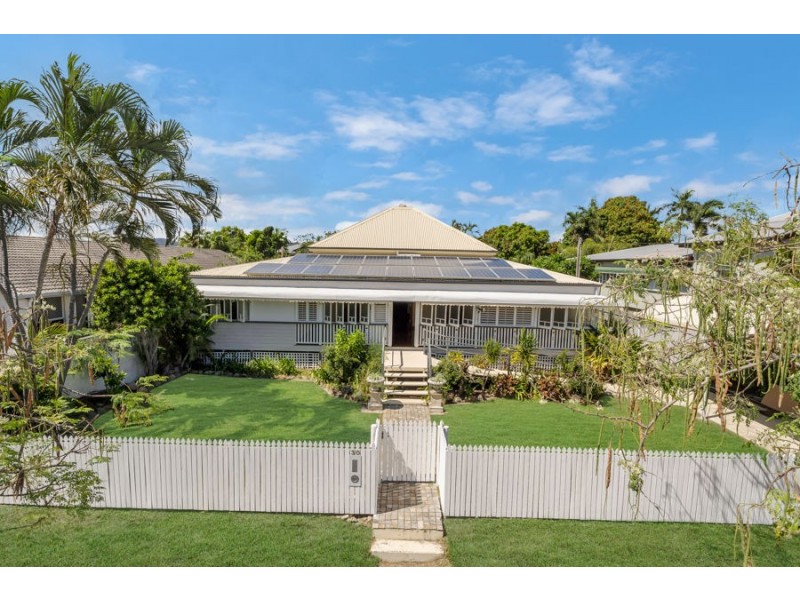 30 Ackers Street, Hermit Park QLD 4812