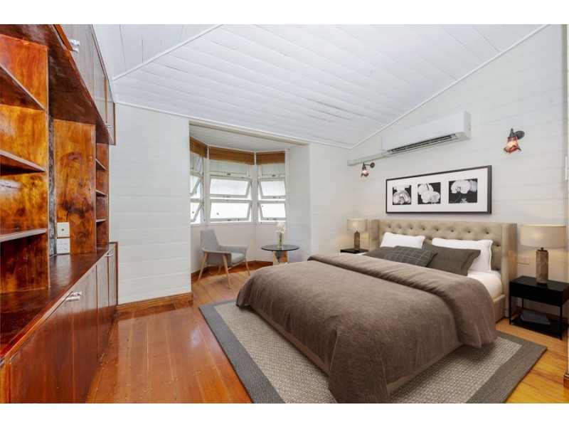 30 Ackers Street, Hermit Park QLD 4812