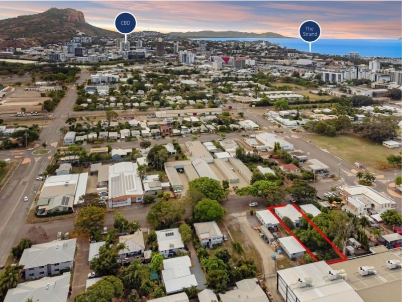 16 Macrossan Street, South Townsville QLD 4810