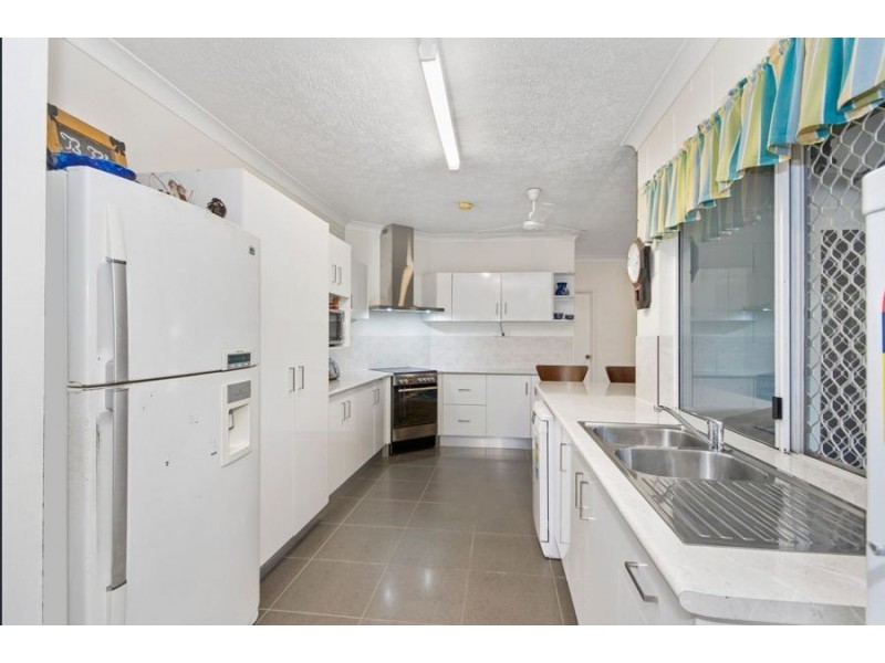 25 Rayleigh Street, Wulguru QLD 4811