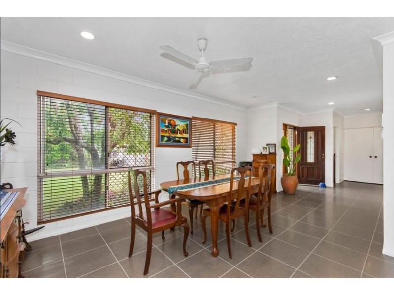 25 Rayleigh Street, Wulguru QLD 4811