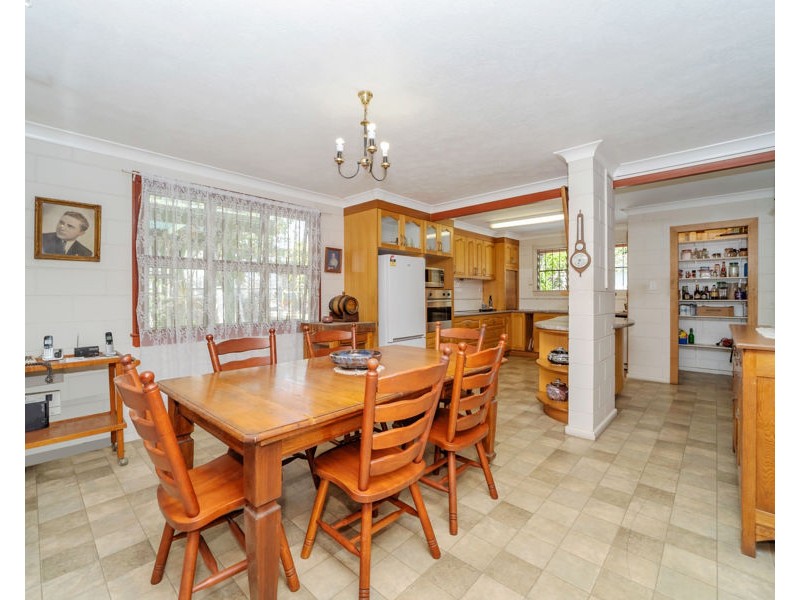 54 Paxton Street, North Ward QLD 4810