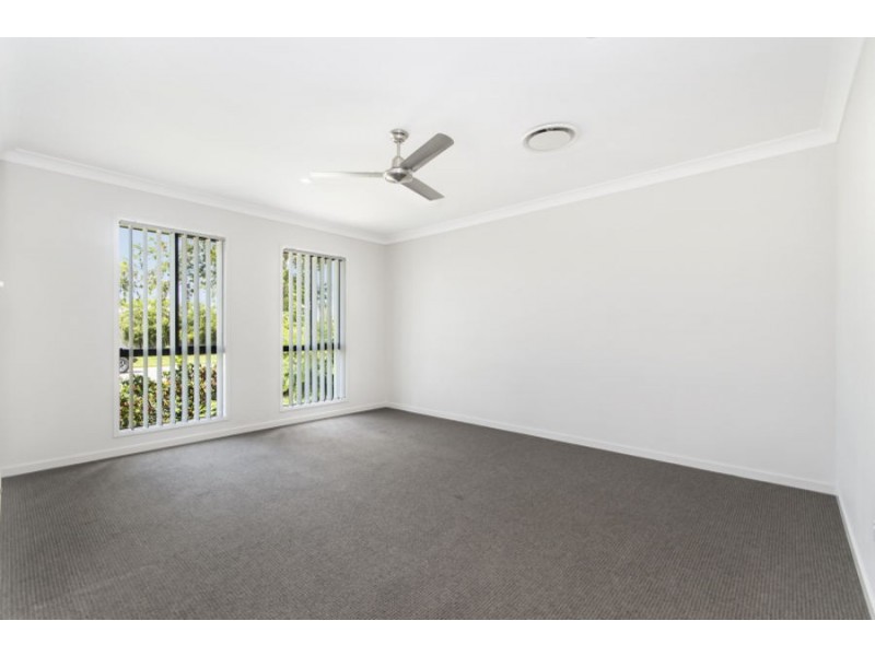 48 Fremont Street, Mount Low QLD 4818