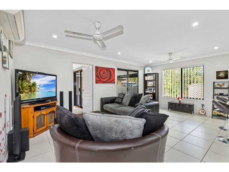 2 Thornbill Close, Kelso QLD 4815