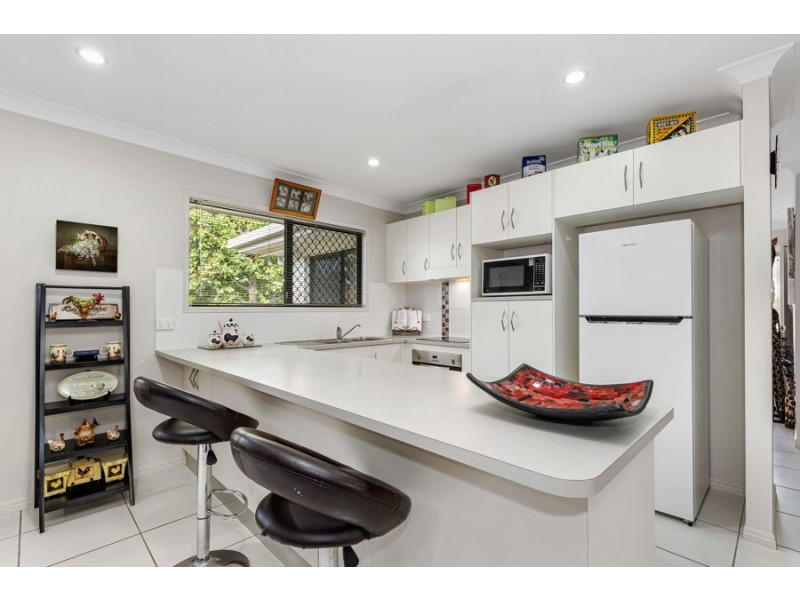 2 Thornbill Close, Kelso QLD 4815